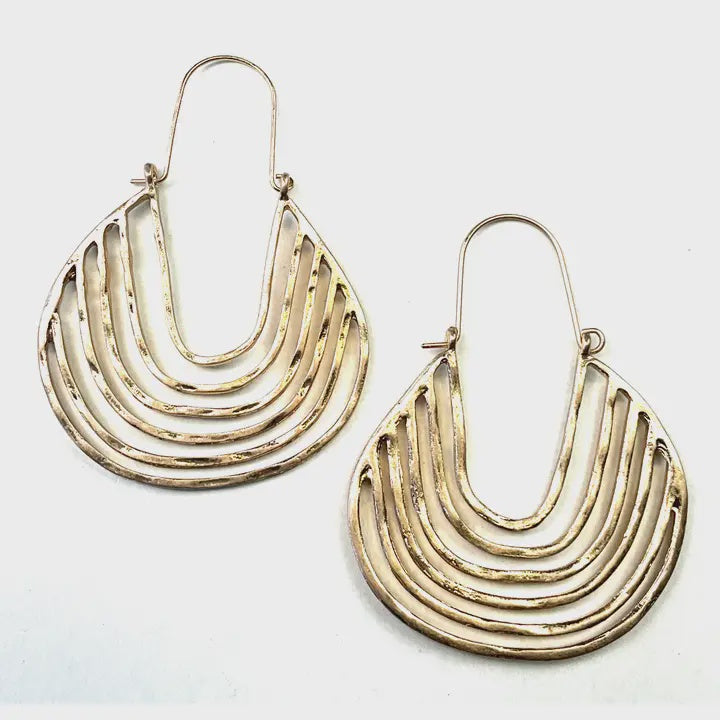 Boho Lines Latch Hoop/Gold