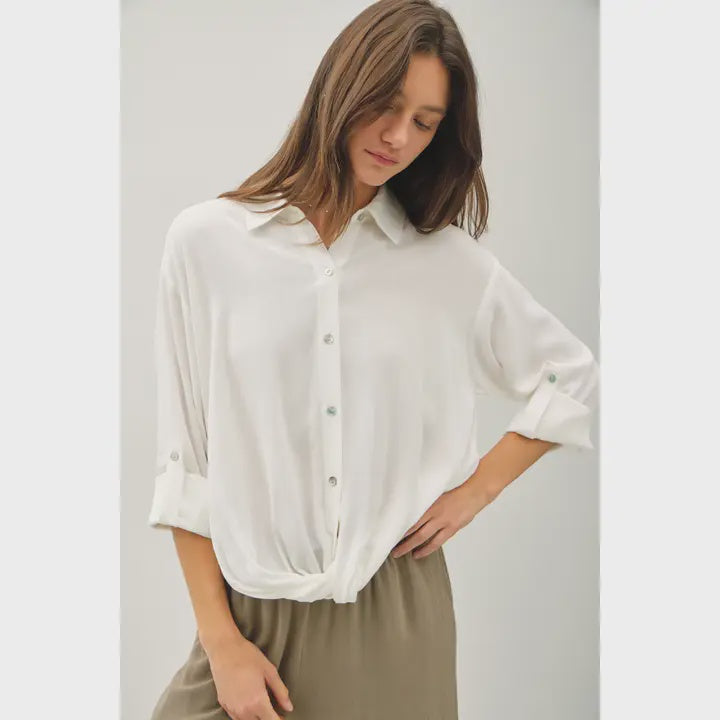 Light weight roll detail button up