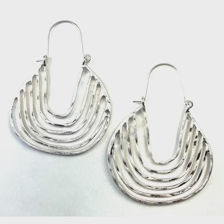 Boho Lines Latch Hoop/Silver