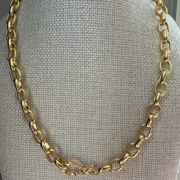 Stylish Gold Necklace hook