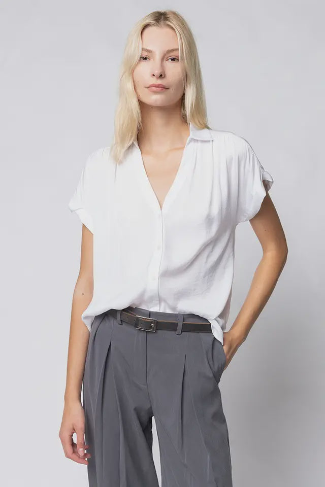 Short sleeve blouse